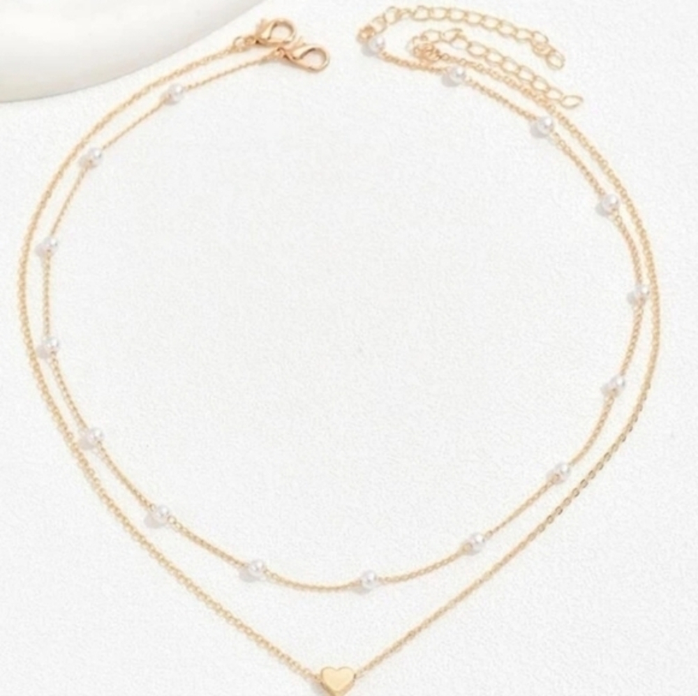 14K Gold Plated Layered Heart Charm and Pearl‎ Necklace - Picture 6 of 7